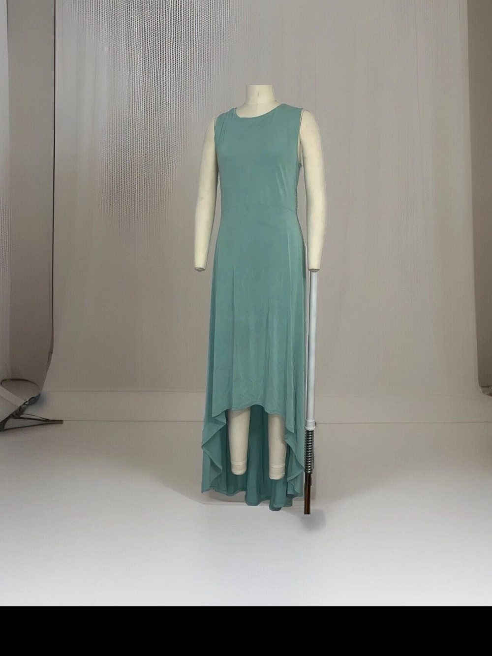 BCBGMaxAzria Sleeveless High-Low Dress in Seafoam